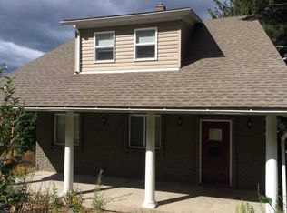 118 Alhambra Dr, Butler, PA 16001