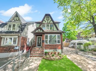 83-23 160th St, Jamaica, NY 11432