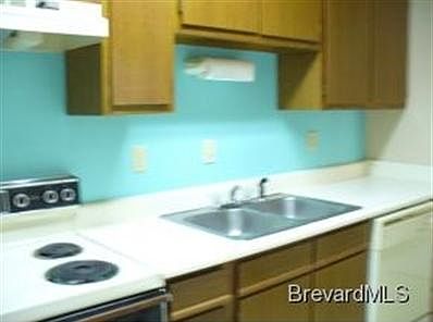 2nd image of 3535 Sable Palm Ln Unit A