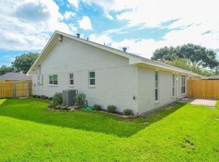 6315 Bowers St, Wallis, TX 77485