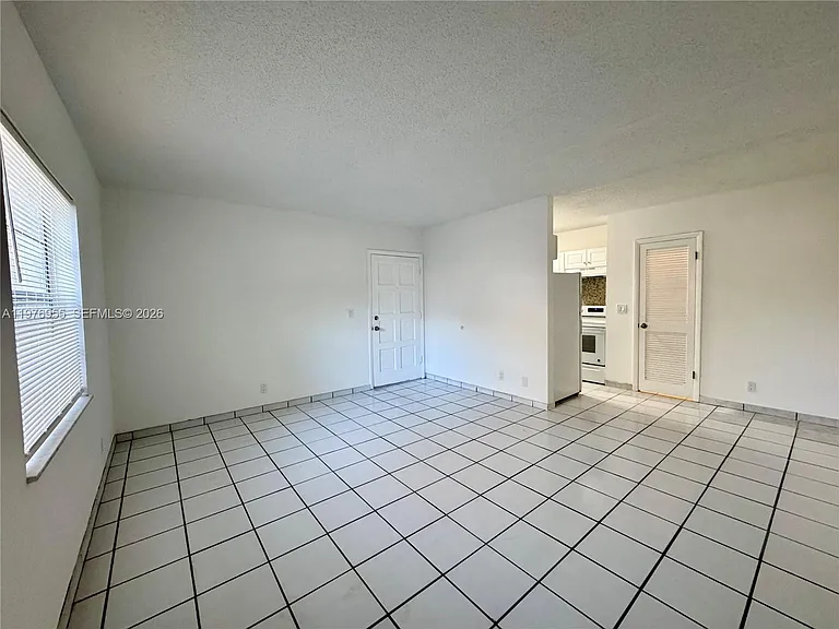 4140 Woodside Dr #107 — Photo 10