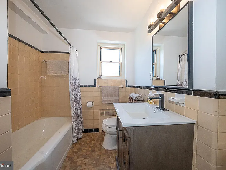 40 Old Lancaster Rd #512 — Photo 26
