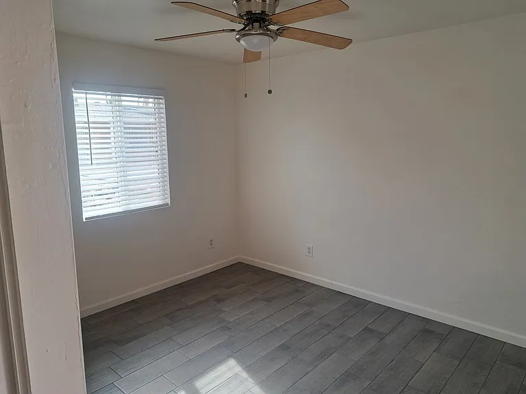 3638 E Glenrosa Ave #4 — Photo 10