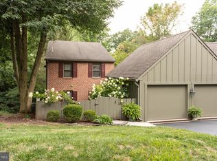425 Drayer Dr, Hummelstown, PA 17036