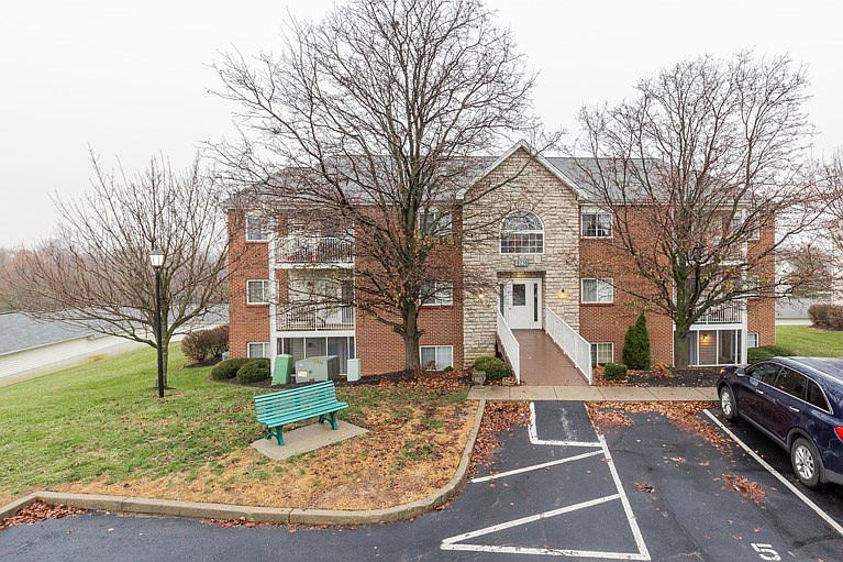 1st image of 10236 Crossbow Ct APT 8