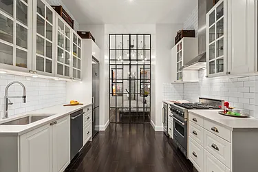 54 East 1st Street #1C image 1 of 8