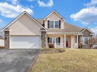 712 Doyle St, Salem, VA 24153