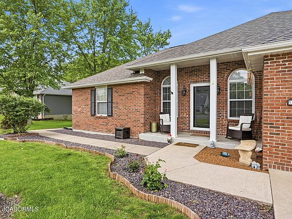 2nd image of 1146 Choctaw Ridge Dr