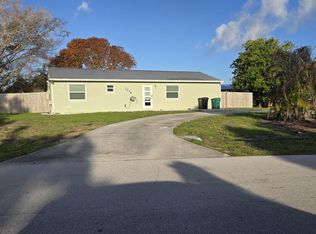 2538 SE Allen Street, Port St Lucie, FL 34984