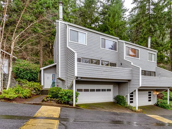 3826 Colony Oaks Dr, Eugene, OR 97405