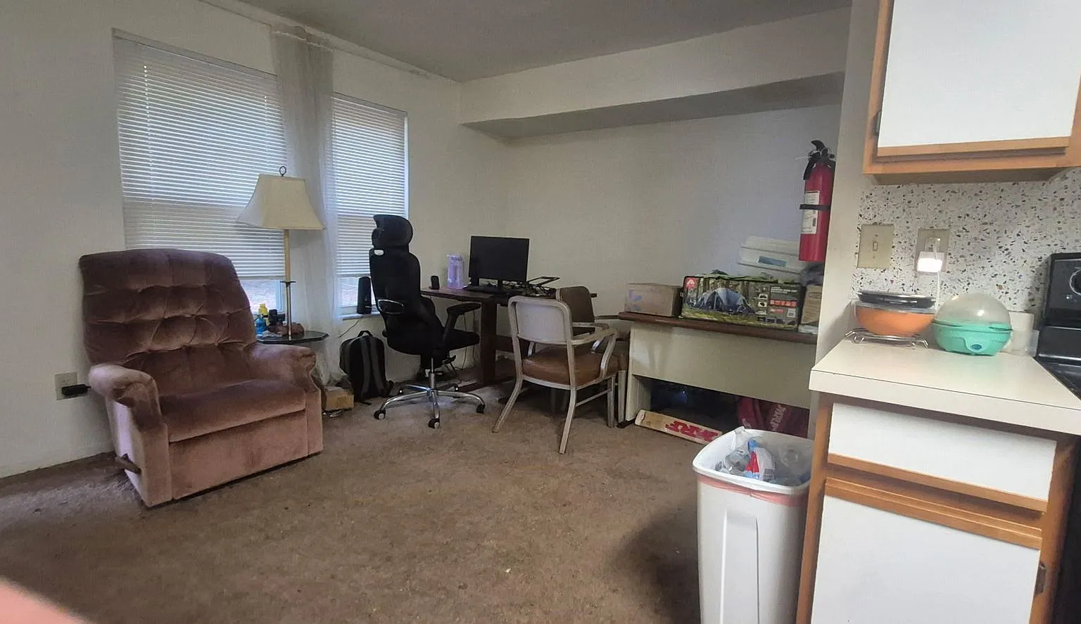 1 Bed 1 Bath unit — Photo 4