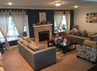 6343 Chimineas Ave, Reseda, CA 91335