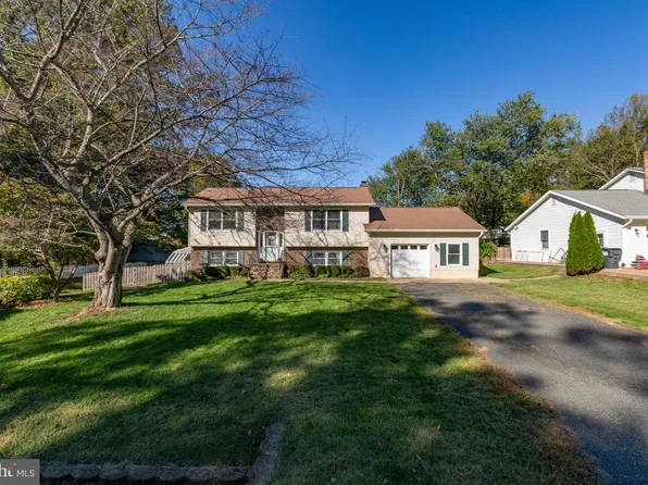 3 True Rd, Stafford, VA 22556