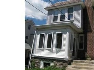 21 Gordon Rd, Erdenheim, PA 19038