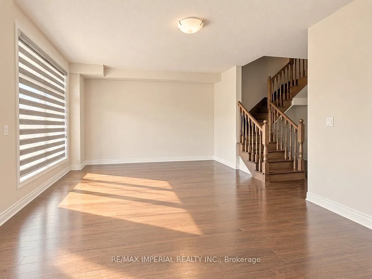 4 bed, $3,750 — Photo 2