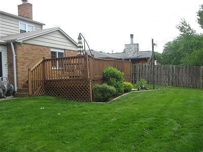 5th image of 4550 Pennyston Ave