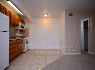 612 N 46th St APT 1, Omaha, NE 68132