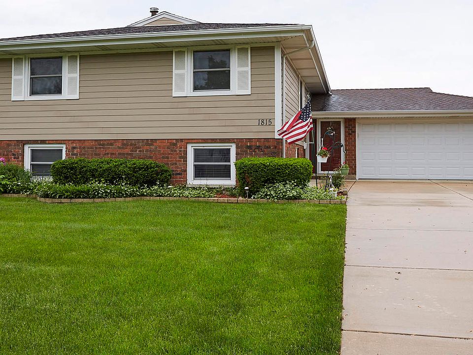 1st image of 1815 Crandon Ln