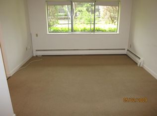 50 Tuttle St APT 2, Wakefield, MA 01880