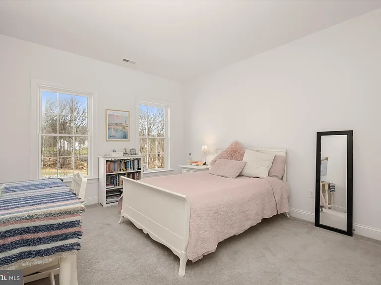 13519 Allnutt Ln — Photo 49