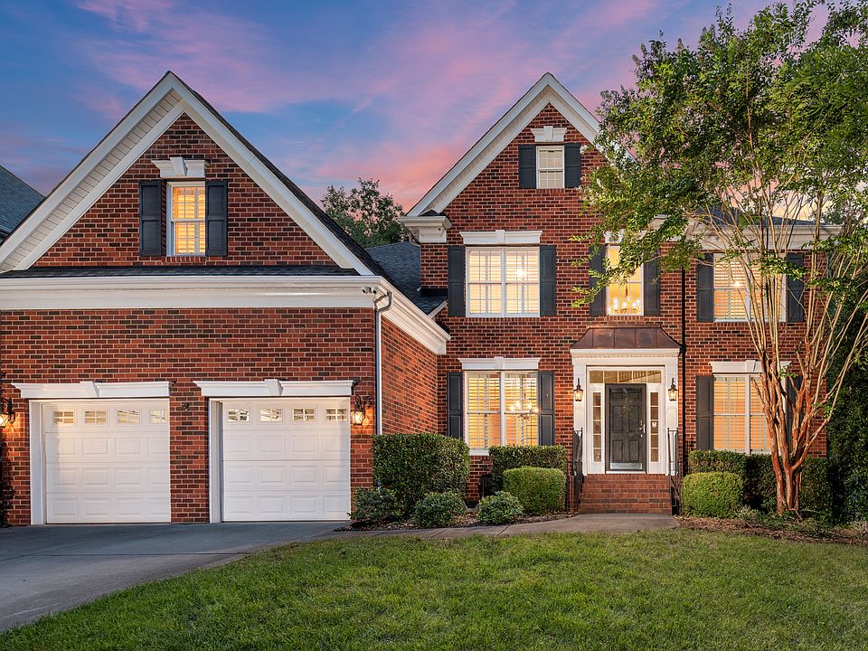1st image of 630 Ashgrove Ln