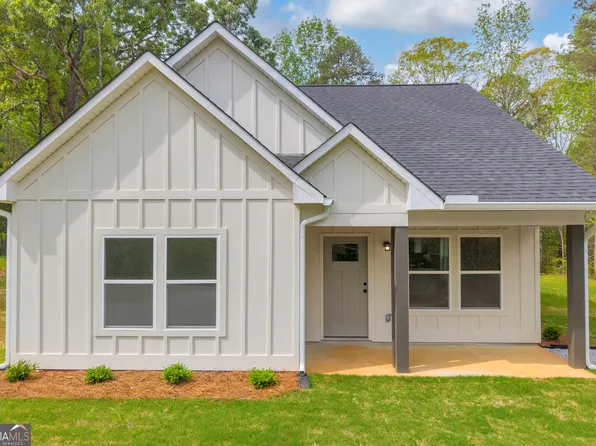 181 Lake Club Dr, Hartwell, GA 30643
