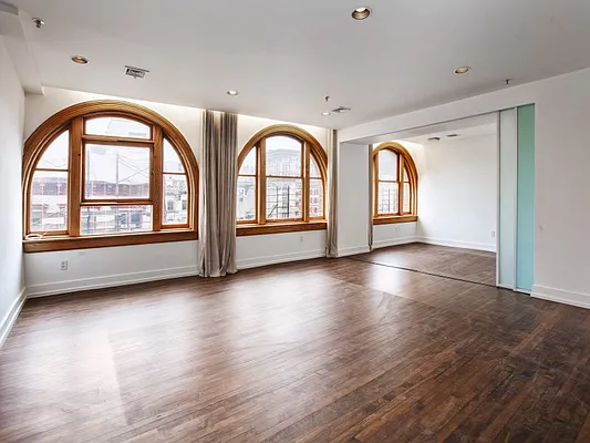 Rented by Sotheby's International Realty | media 33