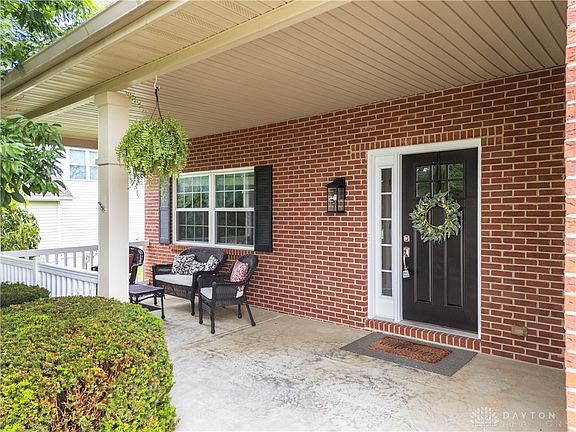 2nd image of 6464 Ashdale Ct