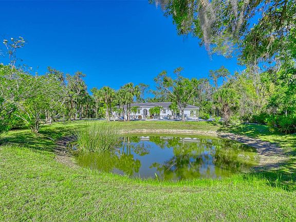 2nd image of 13483 Heritage Way