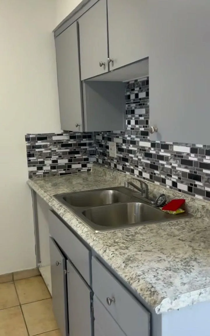 2 bed, 950 sqft, $1,550 — Photo 3