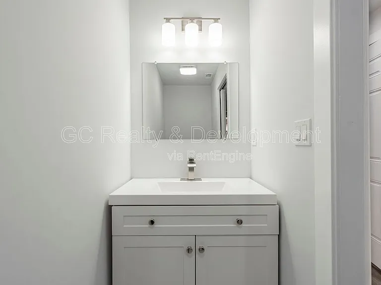 3744 N Wilton Ave #1N — Photo 11