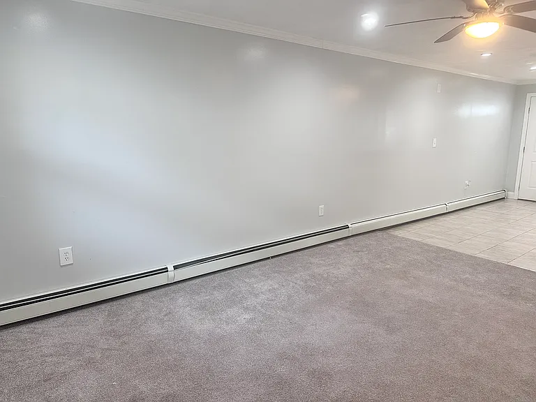 Emmett St — Photo 3