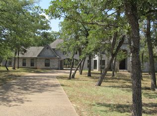 1424 Wayfarer Ln, College Station, TX 77845