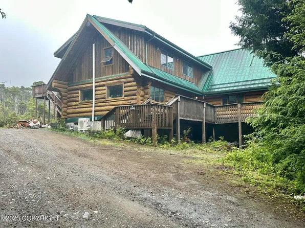 11138 Alderwood St, Ketchikan, AK 99901