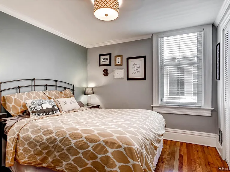 808 S Logan St — Photo 13