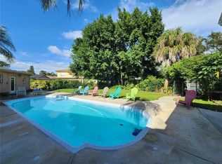 5910 2nd St S, Saint Petersburg, FL 33705