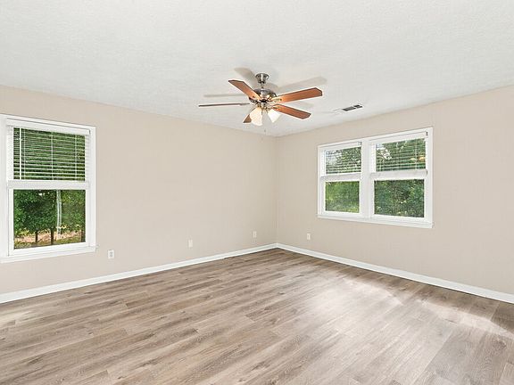 5th image of 4988 Wynhurst Way