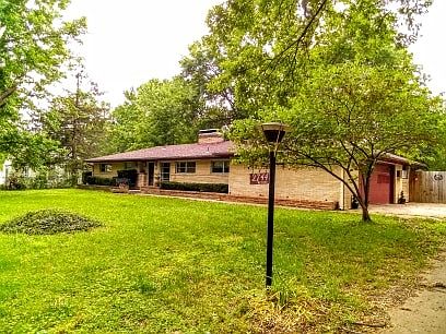Front corner view of home.
