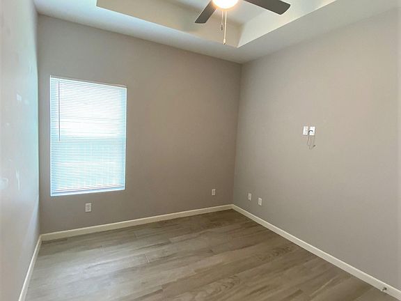 5th image of 3812 Whitewing Ave APT 2