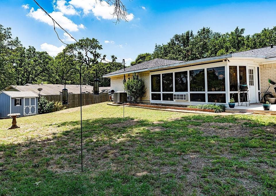 106 Lisa Ln, Palestine, TX 75803 MLS 20361381 Zillow