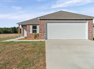 1561 Meadows Dr, Benton, AR 72019