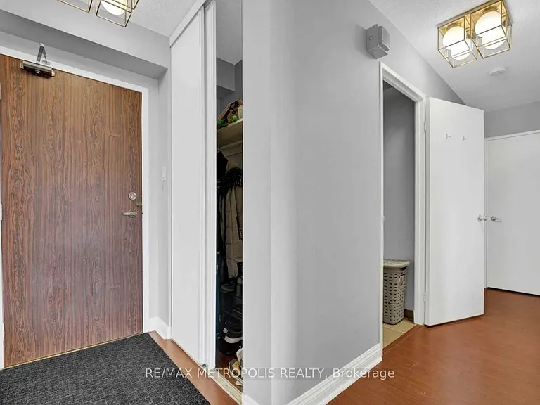 2365 Kennedy Rd #1106 — Photo 5
