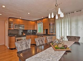 168 Neponset St UNIT 2, Canton, MA 02021