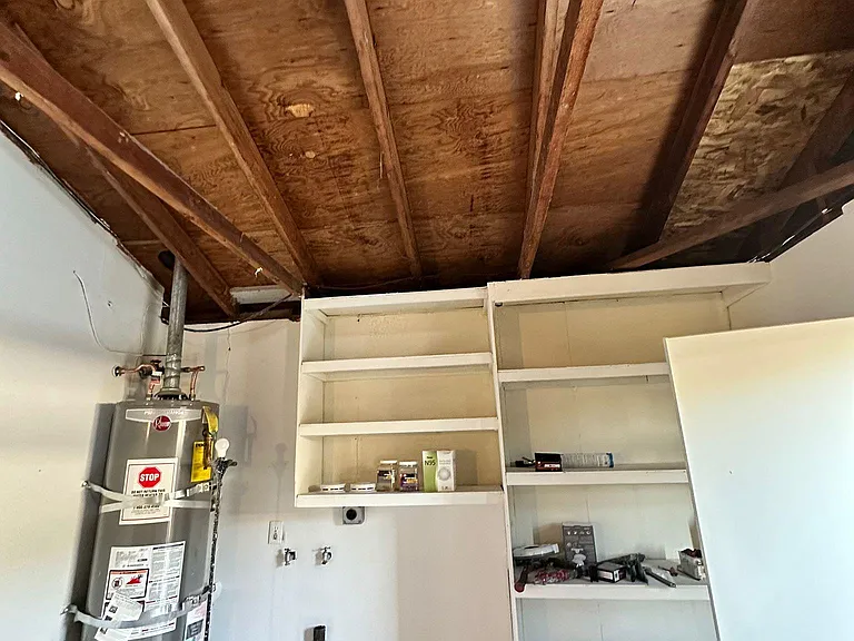 7033 Linwood Way — Photo 30