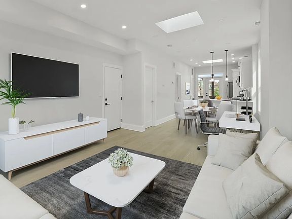 5th image of 1241 N Bosworth Ave #2