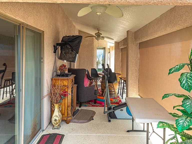 911 Pueblo Dr — Photo 32