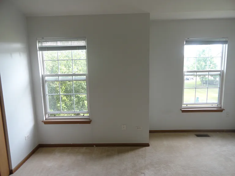 1996 Persimmon Ct — Photo 4