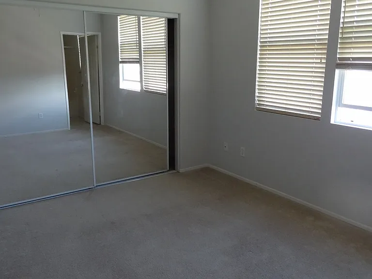 25330 Cole St — Photo 14