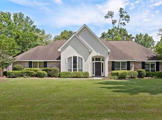 416 Red Maple Dr, Mandeville, LA 70448
