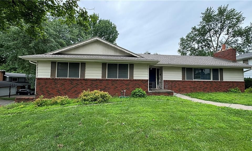 1st image of 2102 Shannon Ln
